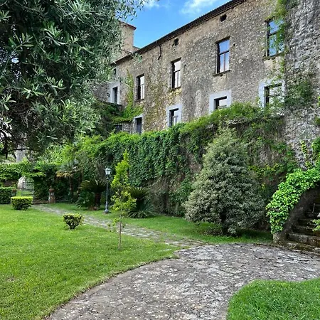 Relais Castello Vassallo 3*
