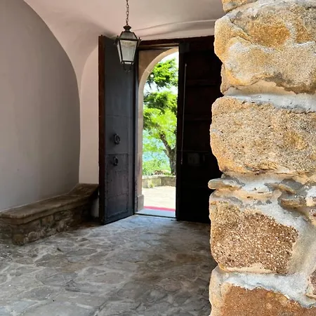 Relais Castello Vassallo 3*