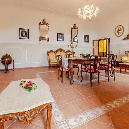 Ospitalita Deluxe Castello Vassallo