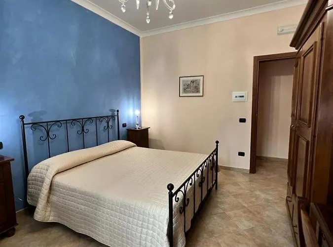 Bed & Breakfast Relais Castello Vassallo 3*