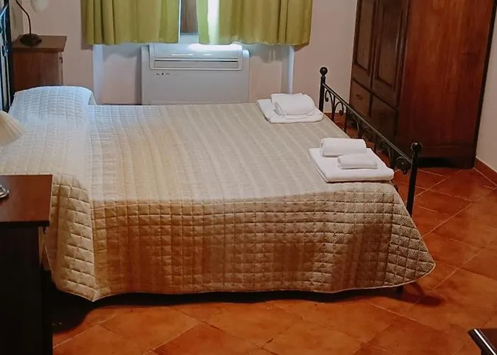 Relais Castello Vassallo Bed and Breakfast Stella Cilento